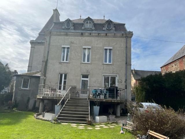 Le Petit Chateau Saint-Michel  Luaran gambar